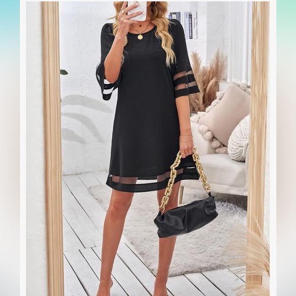 Dresses & Skirts - Women’s black mesh panel tunic dress